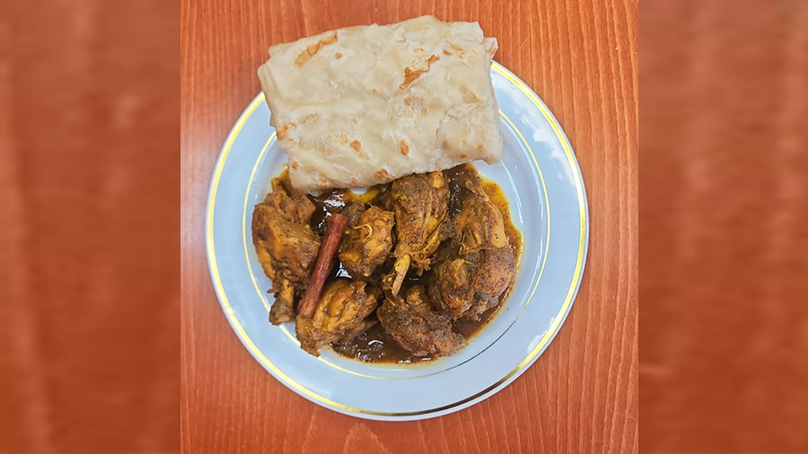 T&T or Guyanese Curried Chicken