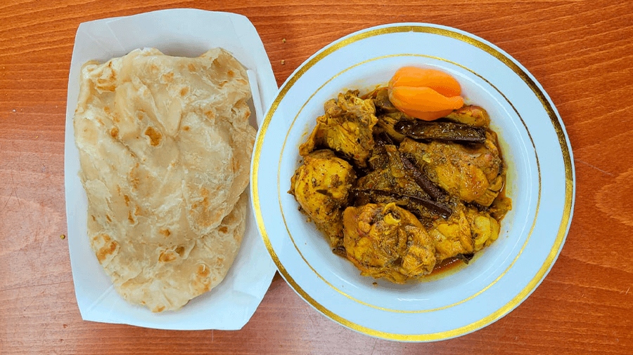 T&T or Guyanese Curried Chicken