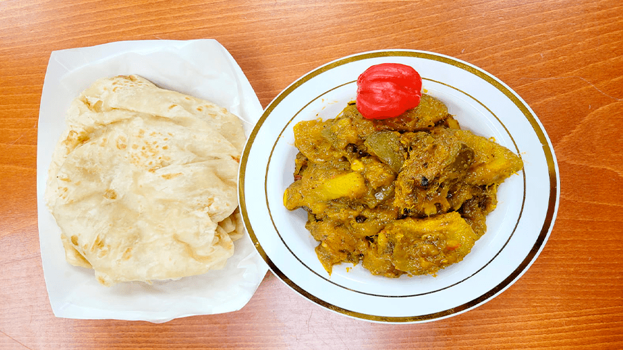 Curry Mango – Curry Roti Box